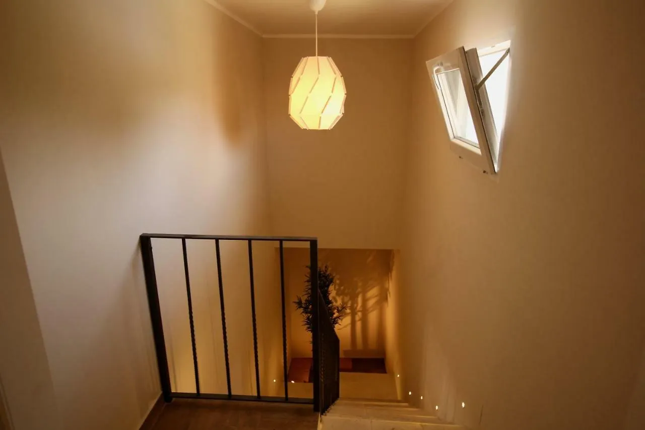 Appartement Katana Suites Beach Agnone Bagni Italië
